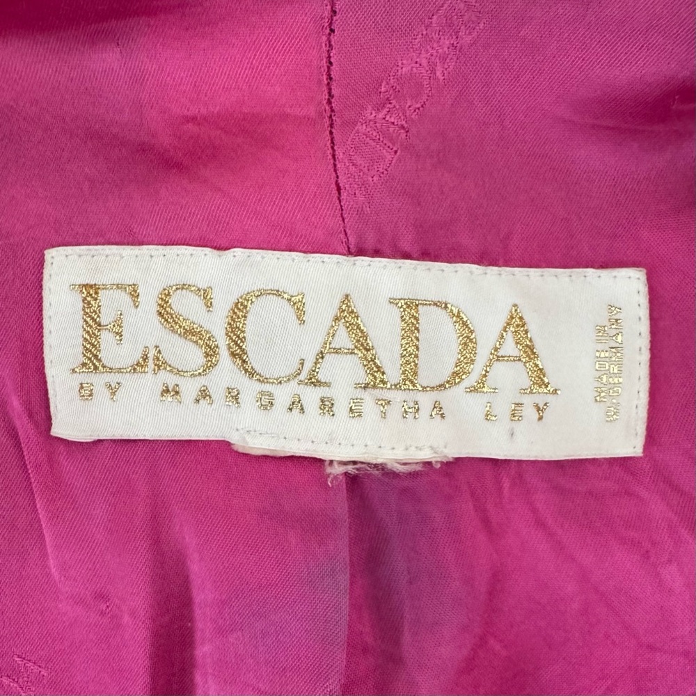 Escada Vintage - Vibrant‎ Pink and Black Checkered Blazer - Picture 5 of 9